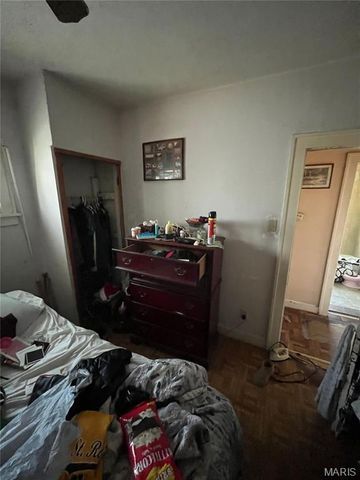 6405 Hoffman Avenue, St Louis, MO 63139
