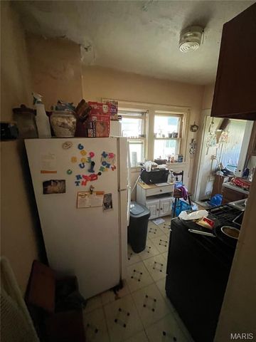 6405 Hoffman Avenue, St Louis, MO 63139