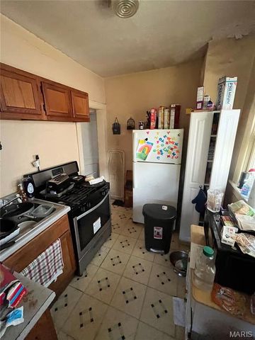 6405 Hoffman Avenue, St Louis, MO 63139