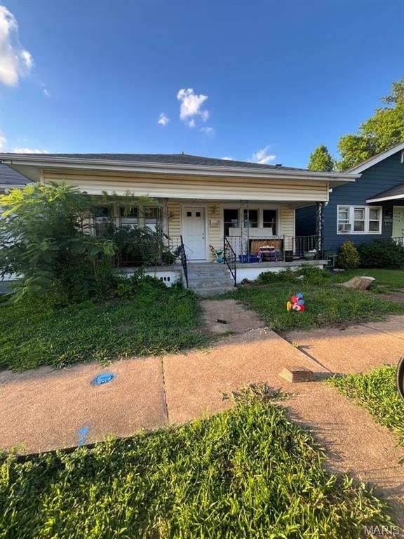 6405 Hoffman Avenue, St Louis, MO 63139