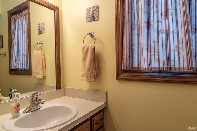 2805 S Thatcher Court, Bloomington, IN 47401