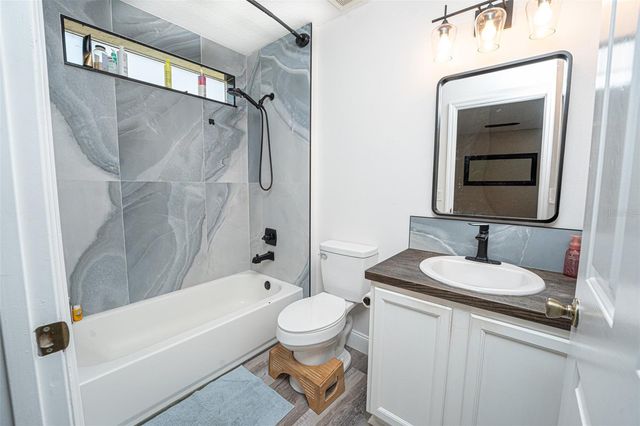 5 ZAMMER COURT, Palm Coast, FL 32164