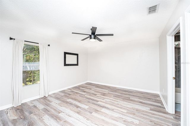 5 ZAMMER COURT, Palm Coast, FL 32164