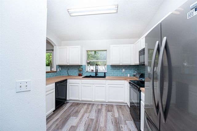 5 ZAMMER COURT, Palm Coast, FL 32164