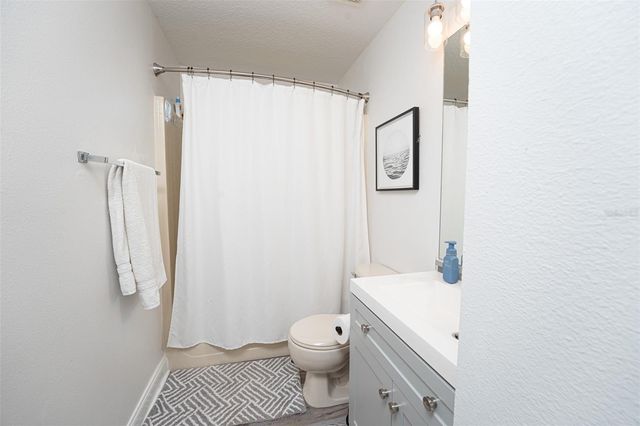 5 ZAMMER COURT, Palm Coast, FL 32164