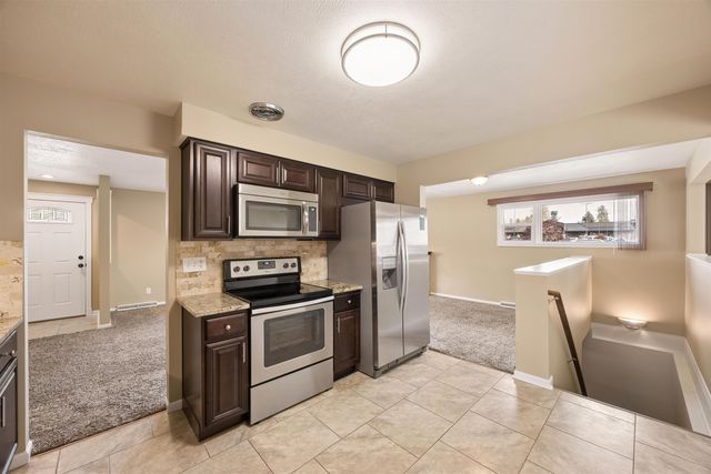 3407 W Lyons Ave, Spokane, WA 99208