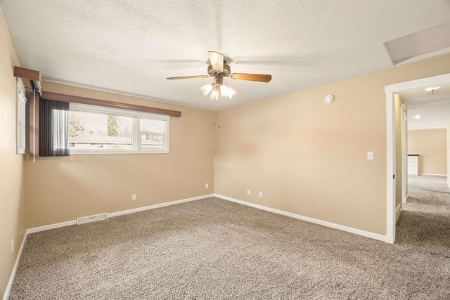 3407 W Lyons Ave, Spokane, WA 99208