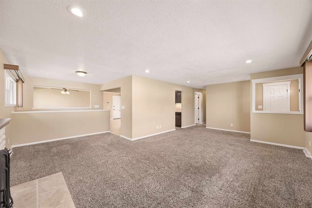3407 W Lyons Ave, Spokane, WA 99208
