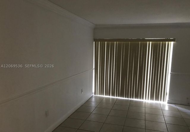 9445 SW 76th St U1, Miami, FL 33173