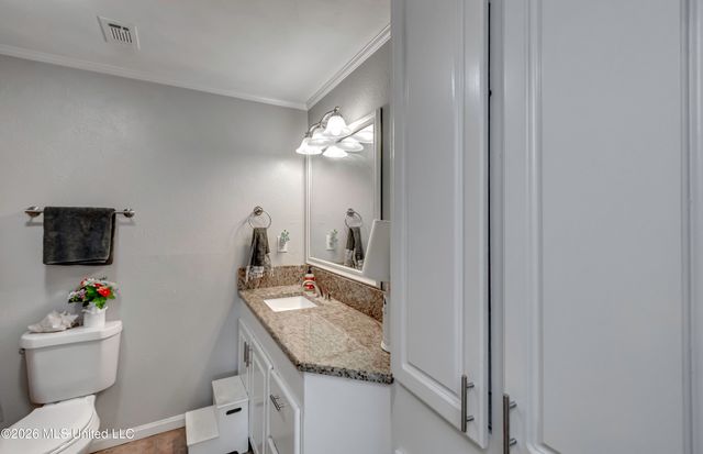 150 Mckay Lane, Brandon, MS 39042