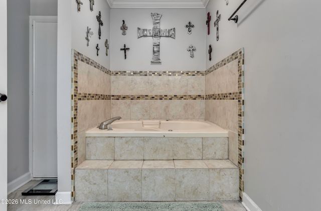 150 Mckay Lane, Brandon, MS 39042