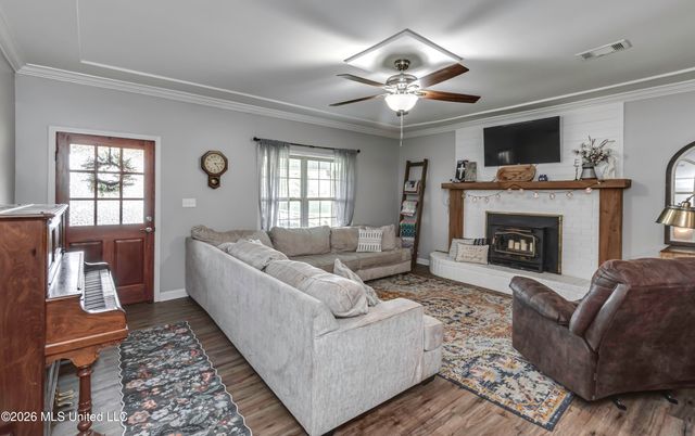 150 Mckay Lane, Brandon, MS 39042