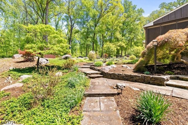 98 Snydertown Rd, East Amwell Twp., NJ 08525