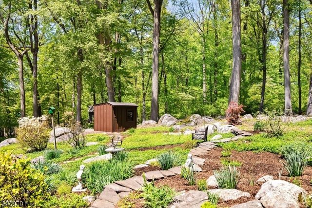 98 Snydertown Rd, East Amwell Twp., NJ 08525