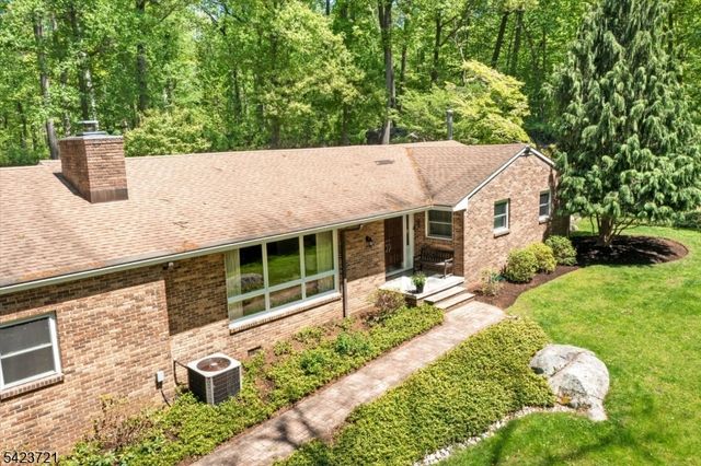 98 Snydertown Rd, East Amwell Twp., NJ 08525