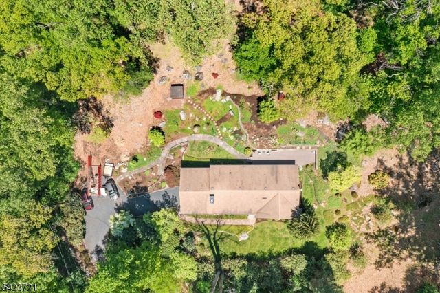 98 Snydertown Rd, East Amwell Twp., NJ 08525