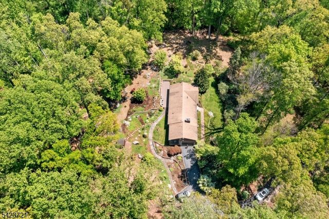 98 Snydertown Rd, East Amwell Twp., NJ 08525