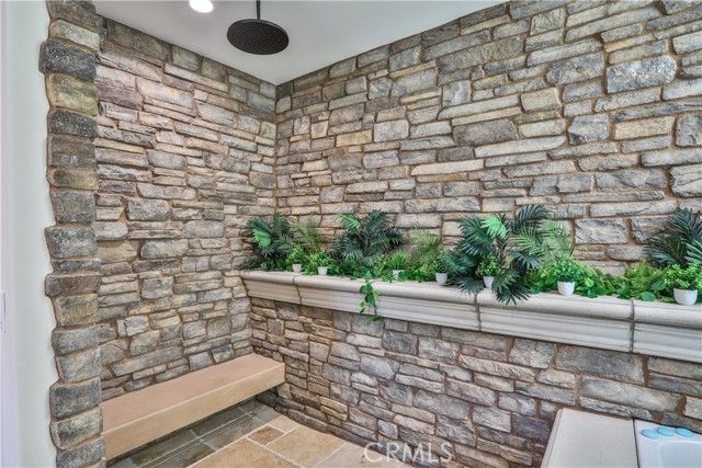 22477 Boating Way, Canyon Lake, CA 92587