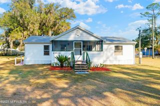 27132 NEW FRONT Street, Hilliard, FL 32046