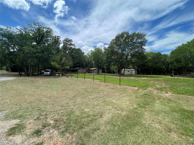 8278 FM 17, Grand Saline, TX 75140