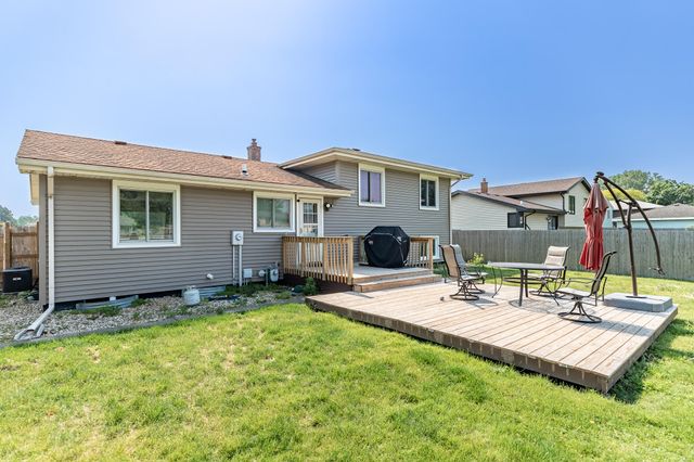 8624 Garfield Avenue, Munster, IN 46321
