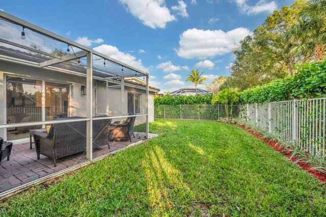 4856 SE Duval Drive, Stuart, FL 34997