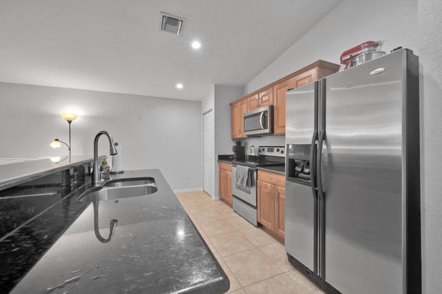 4856 SE Duval Drive, Stuart, FL 34997