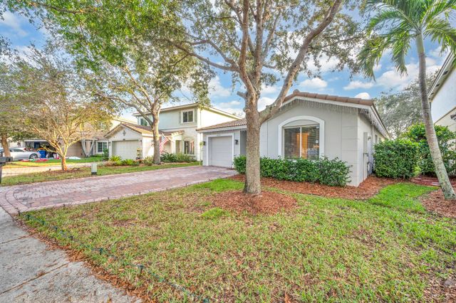 4856 SE Duval Drive, Stuart, FL 34997