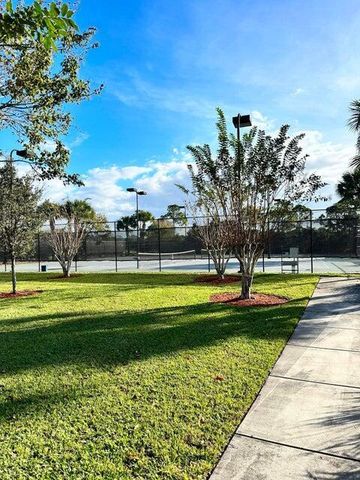 4856 SE Duval Drive, Stuart, FL 34997