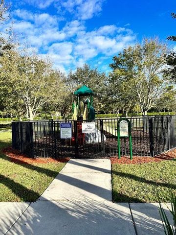 4856 SE Duval Drive, Stuart, FL 34997