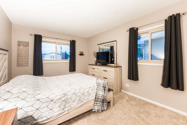 716 E Wilson Avenue, Lombard, IL 60148