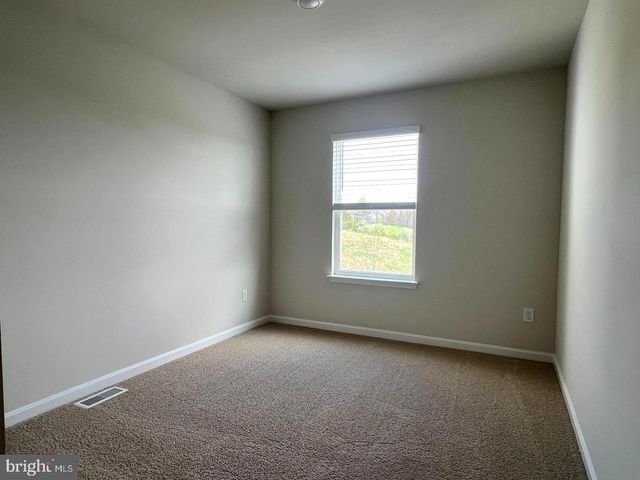 155 TIGNEY DR, Stephens City, VA 22655