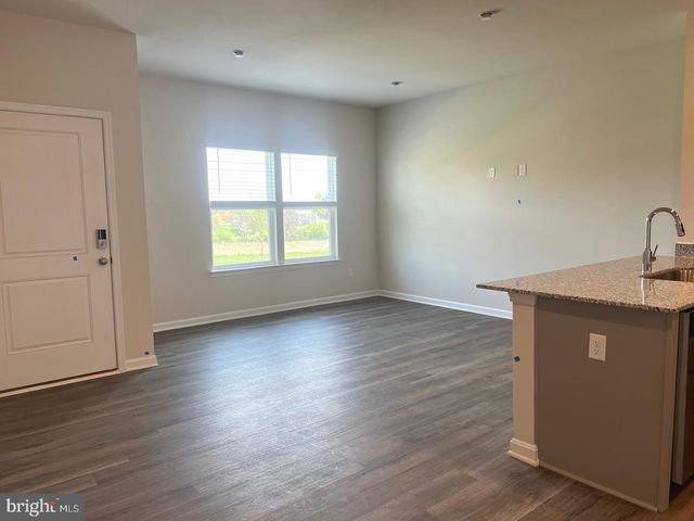 155 TIGNEY DR, Stephens City, VA 22655