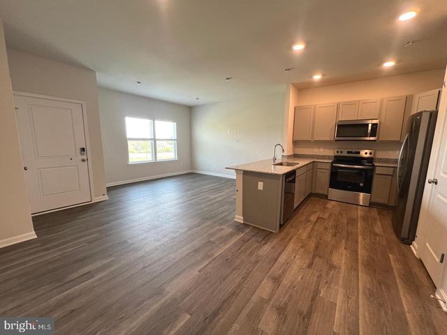 155 TIGNEY DR, Stephens City, VA 22655