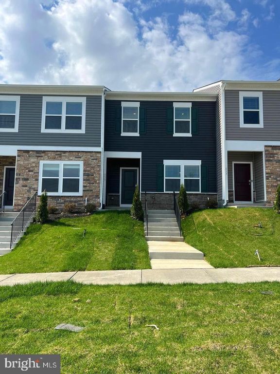 155 TIGNEY DR, Stephens City, VA 22655