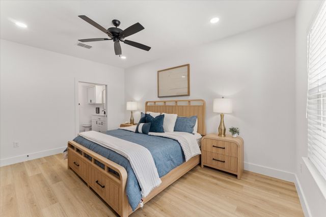 196 W 17th Street, Mt Pleasant, TX 75455