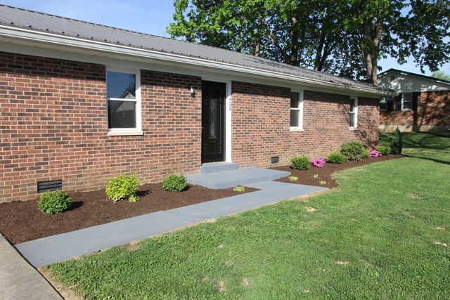 406 Sunset Drive, Lawrenceburg, KY 40342