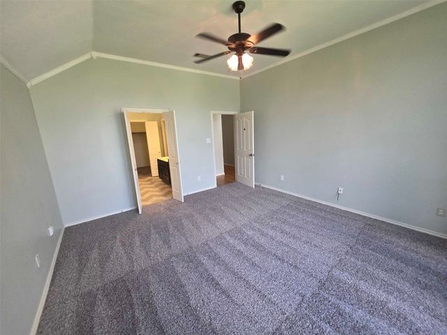 5856 Echo Bluff Drive, Haltom City, TX 76137