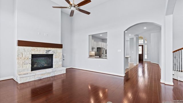 1119 Roaring Falls, New Braunfels, TX 78132