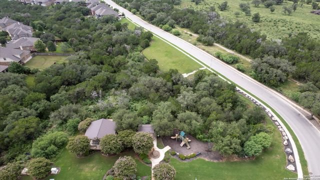 1119 Roaring Falls, New Braunfels, TX 78132