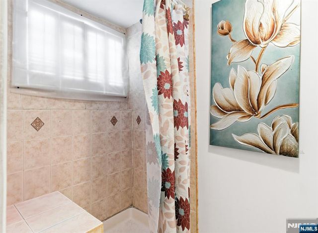 115 Spruce Street, Bloomfield, NJ 07003