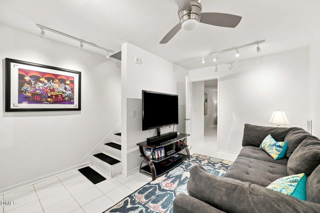 2925 Debra Drive, Raleigh, NC 27607