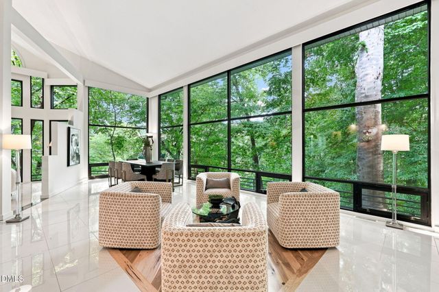 2925 Debra Drive, Raleigh, NC 27607