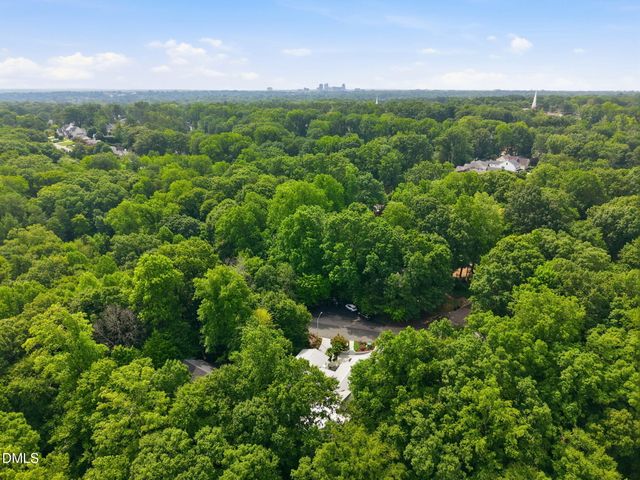 2925 Debra Drive, Raleigh, NC 27607