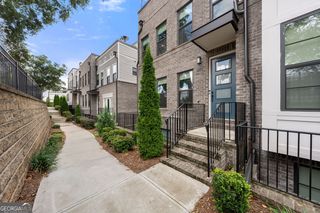 1012 Burnside Drive NW, Atlanta, GA 30318