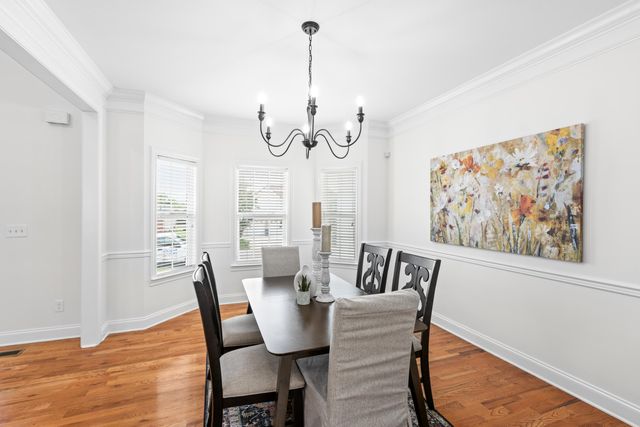 8746 Streamside Drive, Ooltewah, TN 37363