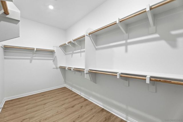 1794 Valley Oak Way, Oceanside, CA 92056