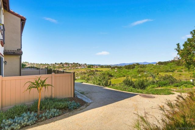 1794 Valley Oak Way, Oceanside, CA 92056