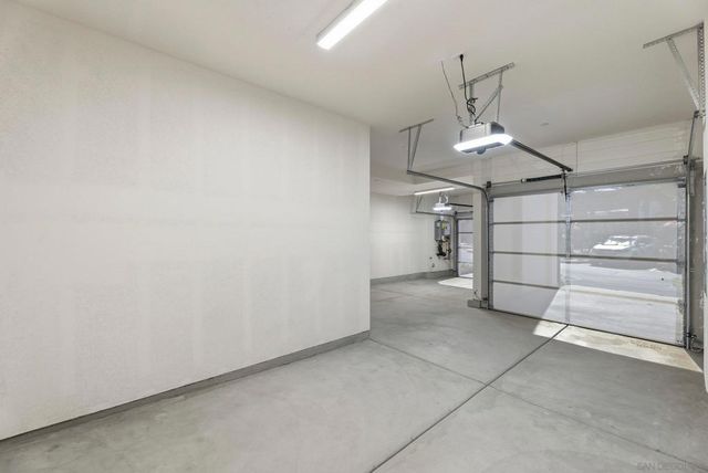 1794 Valley Oak Way, Oceanside, CA 92056