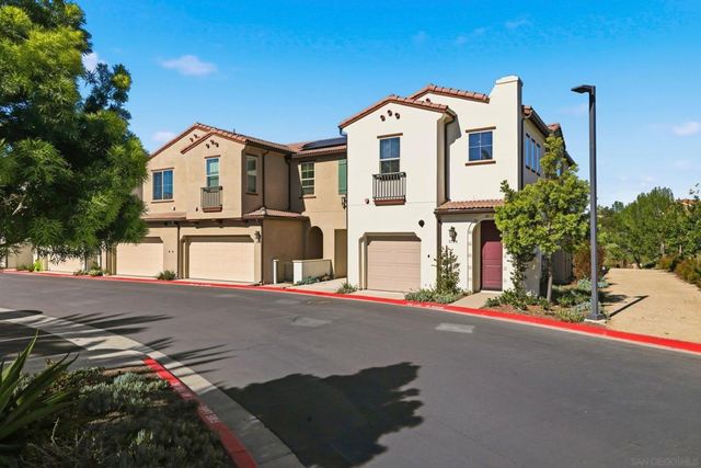 1794 Valley Oak Way, Oceanside, CA 92056